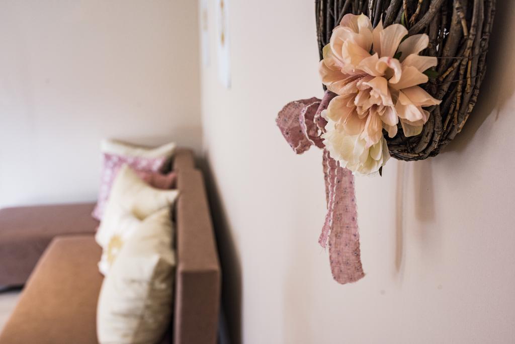 Vagi Apartment Sarvar Bagian luar foto